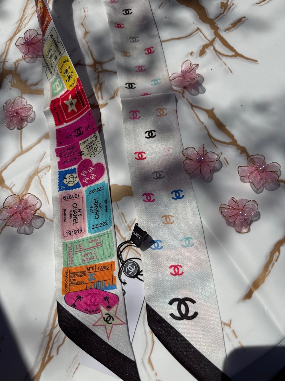 ChaneI 100% silk Cruise 2024 bandeau scarf new with tag Very Beautiful